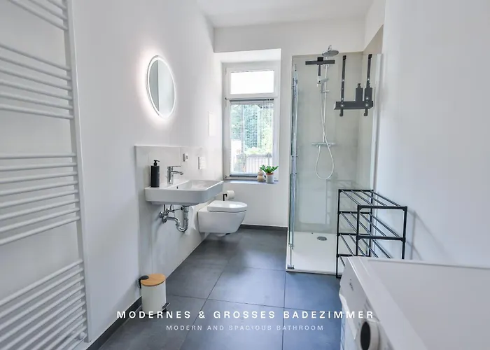 Nuvana Moderne 3-zimmer Mit Balkon, Arbeitsplatz & 10min Zur Innenstadt Lägenhet *